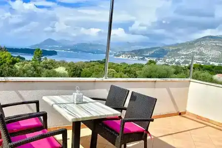 Pervanovo with Free Parking - 245