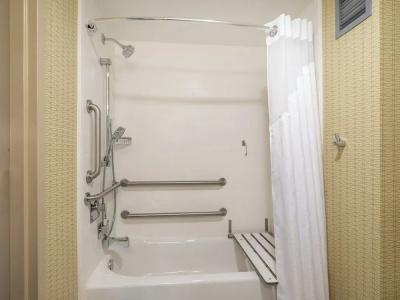 Holiday Inn Coliseum, An Ihg - 48