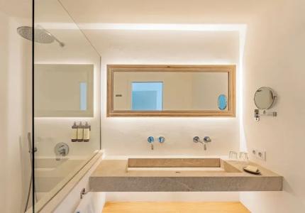 The Sea Club - 143