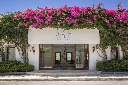 Yaz Beach - 0