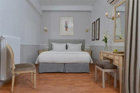 Acropolis Ami Boutique - 4