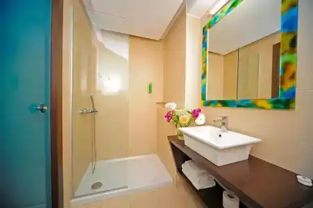 Steris Elegant Beach & - 112
