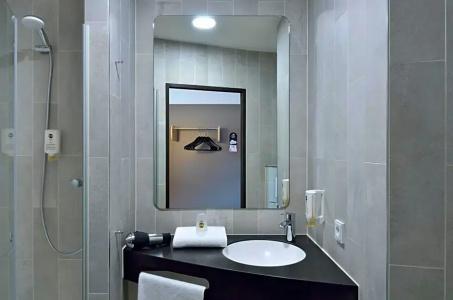 b&b Frankfurt-West - 22