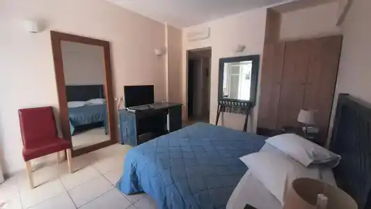 Alonissos Beach Bungalows And Suites - 4