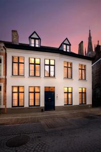 Canalside House - Luxury - 0