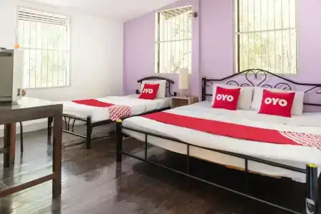Oyo 554 Old Town Boutique Hostel - 32