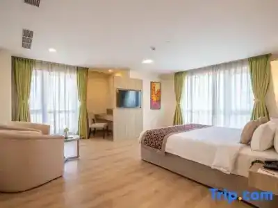 Crowne Imperial - 73