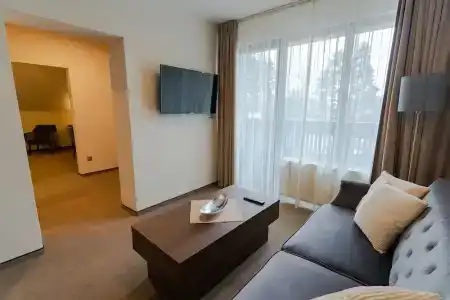 Demänová **** - 37