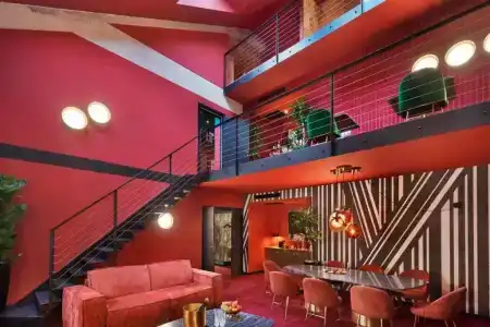 Stories Boutique - 90