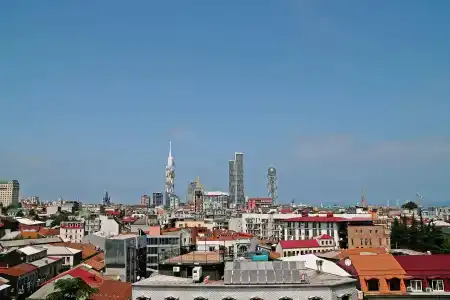 Mardi Plaza - 16