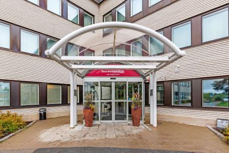 Best Western Plus Park Airport - 26