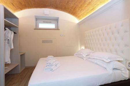 Florence Luxury Suites and Wellness - 26