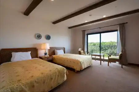 Shima Spain Mura - 4