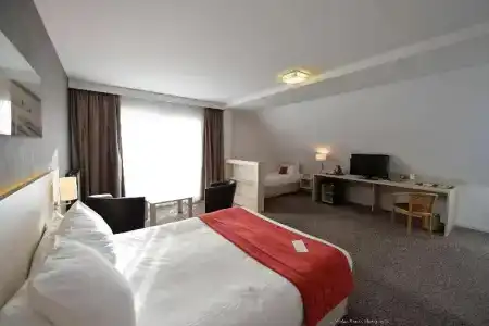 Best Western Plus Le Roof Vannes Bord De Mer - 174