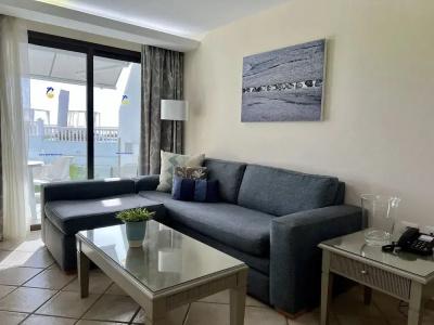 Pearly Grey Ocean Club & Suites - 57