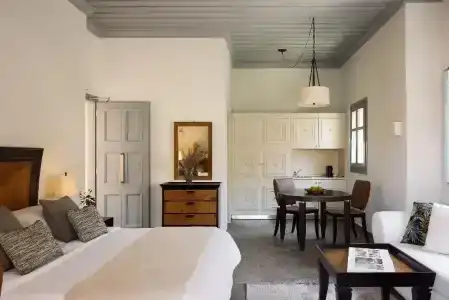 Porto Kea Suites - 120