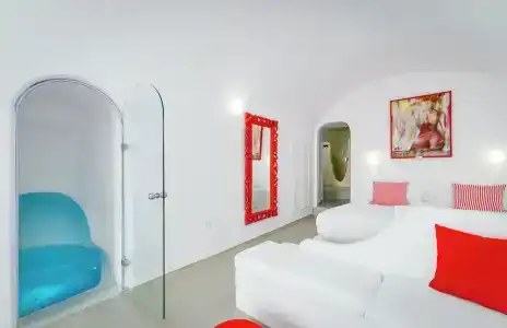 Trieris Villa & Suites - 50