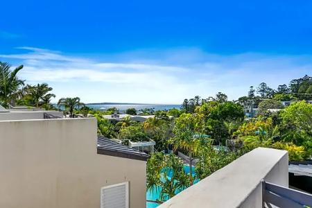 Noosa Blue - 63