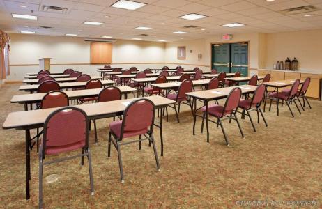 Country Inn & Suites by Radisson, East, KY - 9