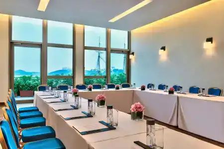 Auberge Discovery Bay - 14