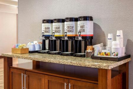 Hampton Inn & Suites Minneapolis St. Paul Airport - Mall of America - 11
