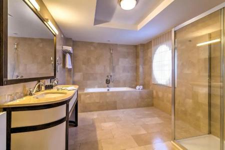 Epoque - Relais & Chateaux - 38