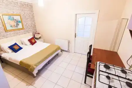 White Palace - 23