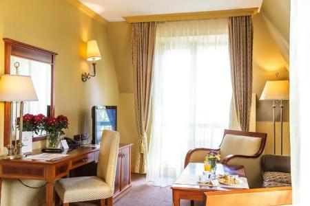 Romance & Family Suites - 96