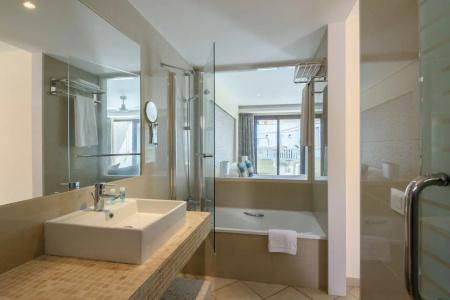 Pearly Grey Ocean Club & Suites - 7
