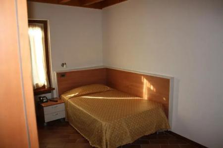 Bed & Wine - 13