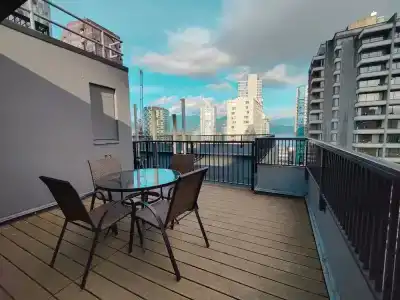 Divya Sutra Suites on Robson Downtown - 80