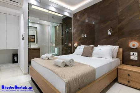 Rhodes SkyLine Suites - 1