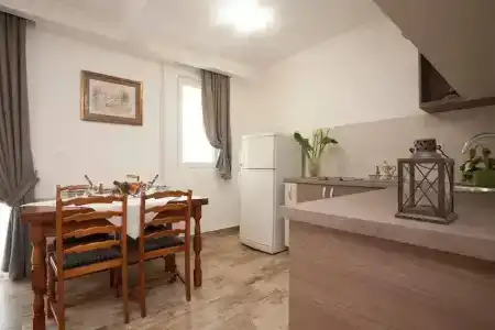 Guest House Medin - 185