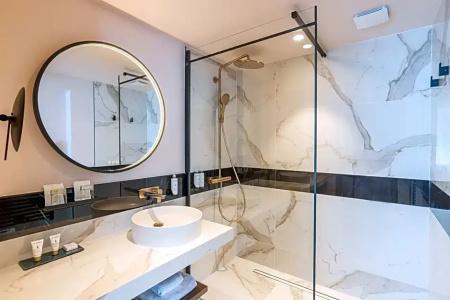 Golden Tulip Aix les Bains - & Spa - 71