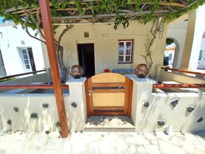 Evelina Pension! - 200