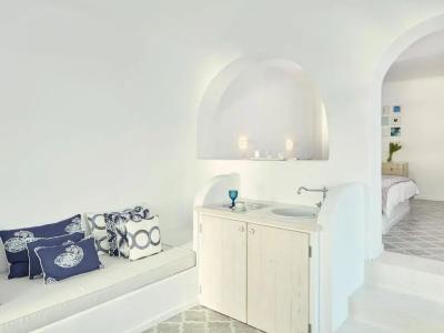Astra Suites - 204