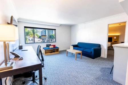 Ramada by Wyndham Los Angeles/Downtown West - 46