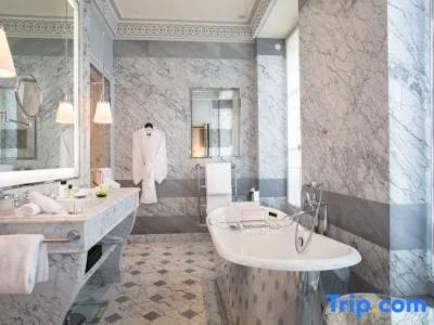 La Réserve Paris & Spa - 68
