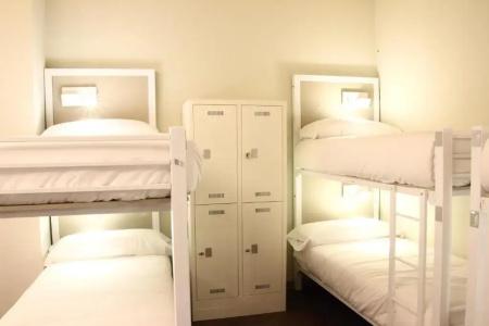 Poshtel - Premium - 32