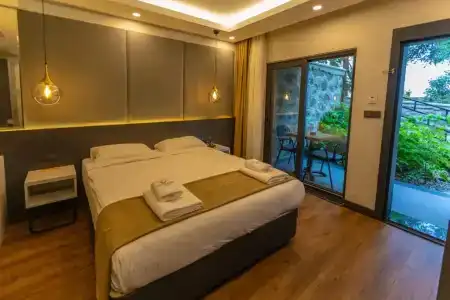 Santana Otel - 124