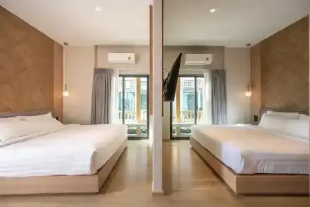 Shan Villas Sukhumvit - 353