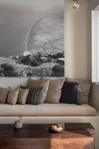 West East Suites - 54