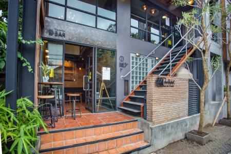 The Arak Bed, Bar and Hostel - 23