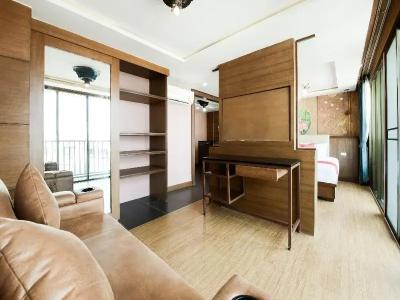 Vaccinated Staff - Oyo 458 Nakorn Siam Boutique - 26