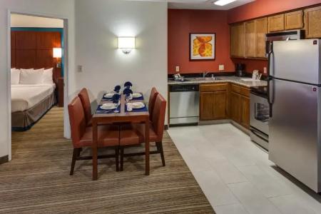 Residence Inn by Marriott San Diego Downtown - 33