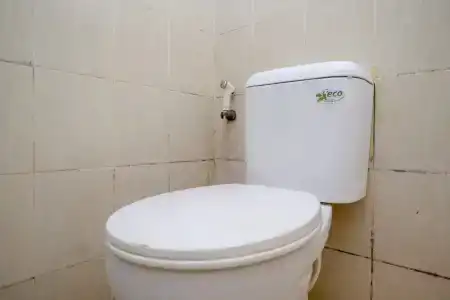 OYO 1700 Danurejan Guesthouse - 23