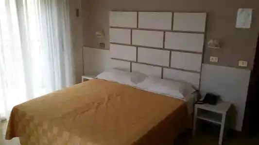 La Falena - 6
