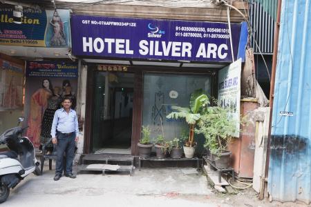 Silver Arc - 18