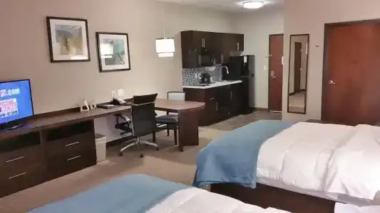 MainStay Suites - 3