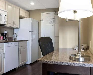 MainStay Suites - 25